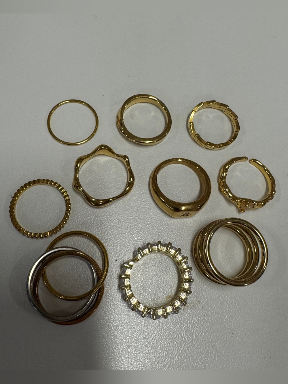 Gold Rings Bundle-Size 6 - Picture 5 of 5